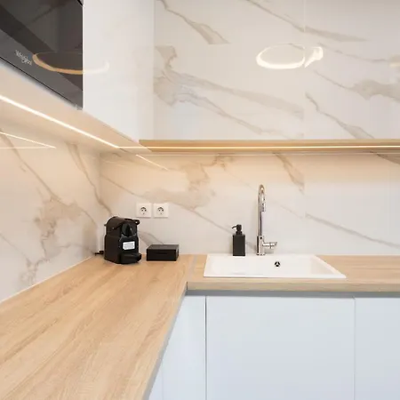 Aparthotel Lux&easy Downtown Residences