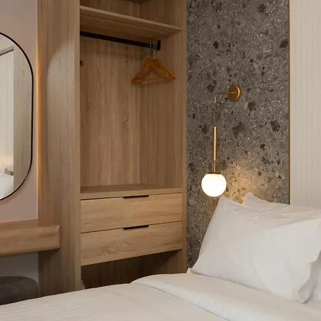 Lux&easy Downtown Residences * Athens